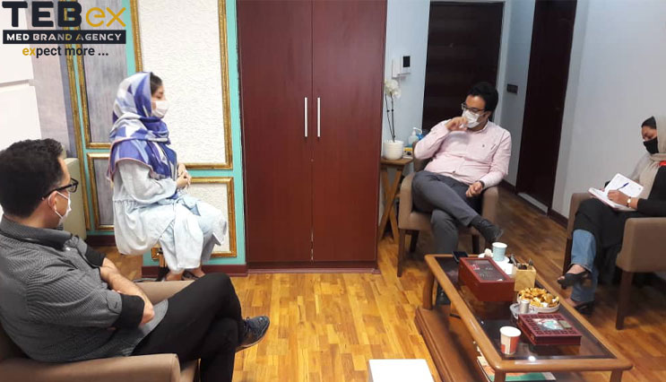 پرسنل کلینیک پزشکی و اعضای طبکس