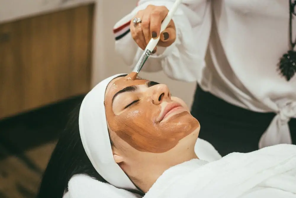 بازار کار پاکسازی پوست